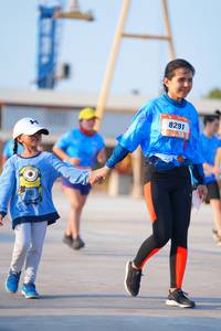 BIB: 8291
                            <button type="button" onclick="openModal(3240518)" class="btn btn-primary btn-sm float-right btn-popup" data-toggle="modal" data-target=".modal-high-quality">
                        <i class="fas fa-shopping-cart"></i> Add to Cart
                    </button>
                                            <button type="button" onclick="isThisMe(3240518, true)" class="btn btn-success btn-sm float-right btn-popup btn-isme hidden" data-toggle="tooltip" data-placement="bottom" title="นี่คือรูปของคุณใช่ไหม คลิกที่นี่เพื่อเอาเข้าอัลบั้ม">
                        <i class="fas fa-plus"></i> Add to album
                    </button>
                    <button type="button" onclick="isThisMe(3240518, false)" class="btn btn-warning btn-sm float-right btn-popup btn-isnotme hidden">
                        <i class="fas fa-ban"></i> Remove from album
                    </button>